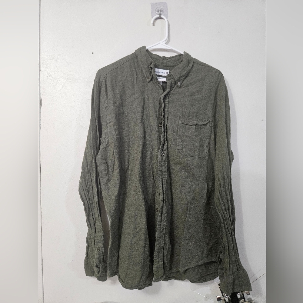 Mens Saddlebred Button Up Green Shirt!